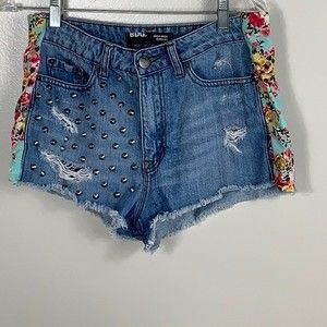 BDG Cheeky High Rise Studded Distressed jean Frayed Shorts 26